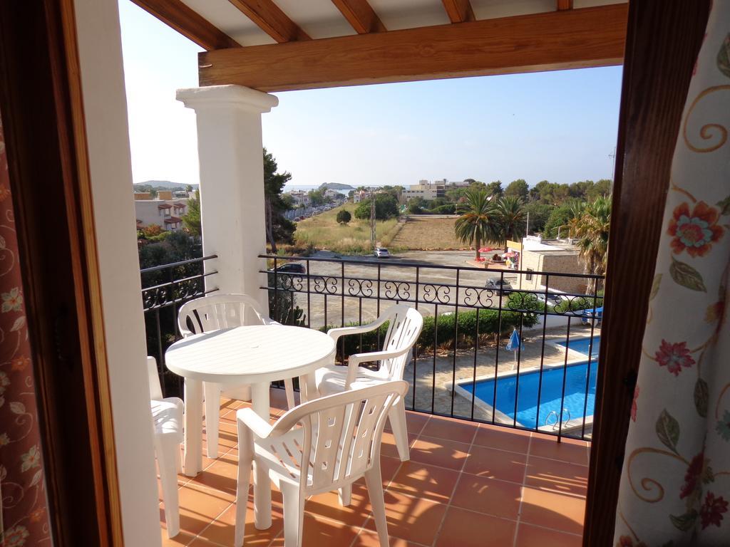 Apartamentos Los Pinares Benet Santa Eularia des Riu Room photo