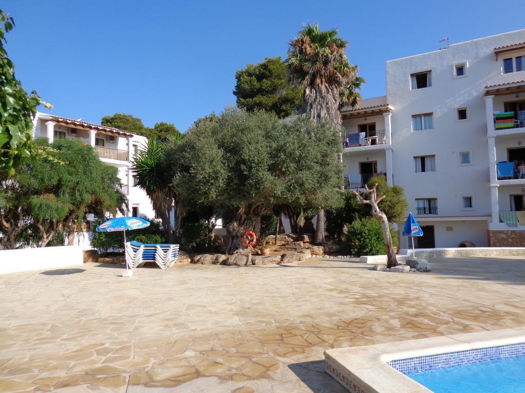 Apartamentos Los Pinares Benet Santa Eularia des Riu Exterior photo